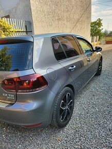 Predám  golf 6 2.0 TDI Highline - 3