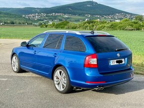 ŠKODA OCTAVIA 2 RS DSG 2,0 tdi 125 kw Race Blue WEBASTO - 3