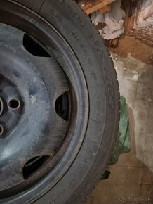 Predam komplety Vw caravelle  215/60r17 - 3