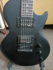 Jackson JS22 Monarkh AH Satin Black

 - 3