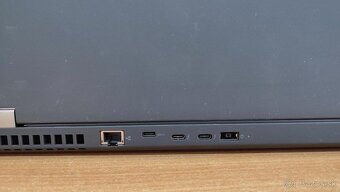 Lenovo ThinkPad P15 Gen 1/ 32 GB RAM /Záruka 2 roky - 3