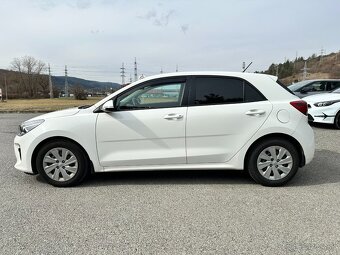 Kia Rio 1.4 D-CVVT Gold, servisná kniha - 3