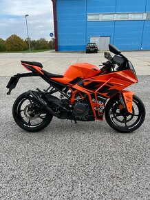 KTM RC - 3