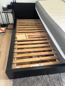 Posteľ Ikea Malm 180x200 rám postele - 3