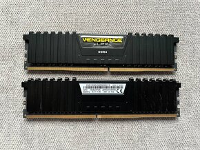 DDR4 RAM Kit 2x8GB Desktop - 3