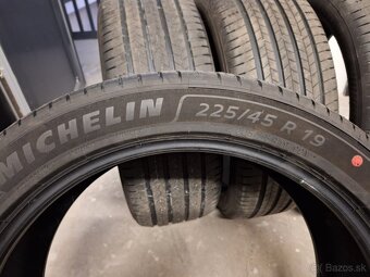 225/45 r19 letne - 3