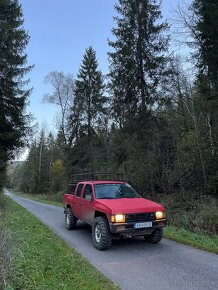 Predám alebo vymením Nissan D21 Doublecab - 3