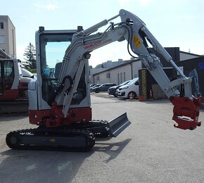 TAKEUCHI TB325R DIESEL - mini bager - 3