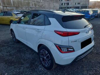 Hyundai Kona Electric POWER 64kWh 150kW CZECH EDITION - 3