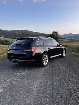 Škoda Superb 2,0 TDI - 3