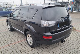 Mitsubishi Outlander 2.0 did 4x4 103kw 6st.manual r.v.2009 - 3