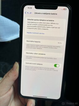 Predám iPhone XS Max 64gb biely - 3