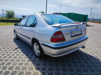 Honda Civic 1.5 Vtec - 3