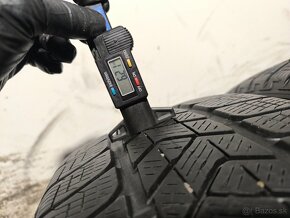 235/50 R19 Zimné pneumatiky Pirelli Scorpion Winter 2 kusy - 3