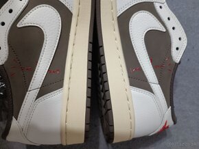 Jordan 1 Travis Scott Reverse Mocha - 3