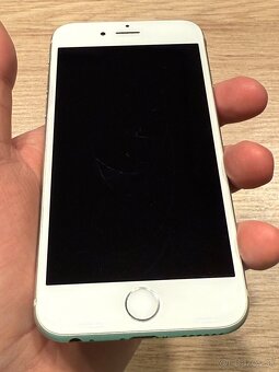 Krásny Apple iPhone 6S 64 GB - 3