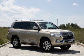 Toyota Land Cruiser 200 GXR - 3