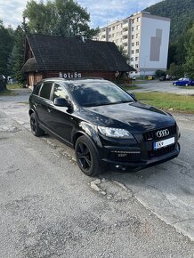 Predám Audi Q7 4.2 V8 rocnik 2012 ( 7 miestna verzia ) - 3