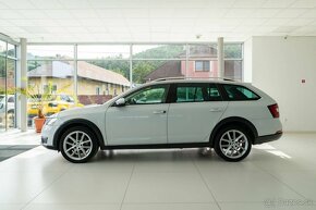 Škoda Octavia Combi 2.0 TDI 184k Scout DSG 4x4 - 3