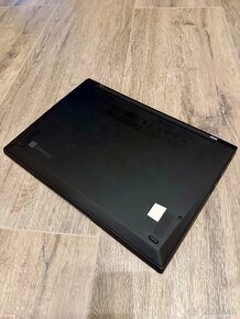 Lenovo ThinkPad X1 10th gen - 3