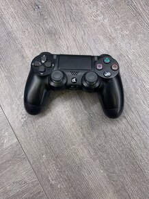 Playstation 4 Slim 500 GB - 3