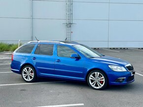 ŠKODA OCTAVIA 2 RS DSG 2,0 tdi 125 kw Race Blue WEBASTO - 3