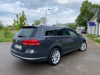 VW Passat Variant 4x4 2.0TDi M6 Highline - 3