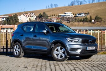 VOLVO XC40 - 3