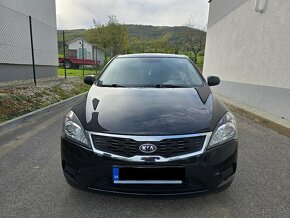 Kia Ceed 1.4benzin 2010 98xxxkm nova stk,slovenské auto - 3