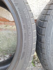 225/40 R18 - 3