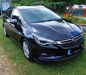 Opel Astra K Sportstourer - 3