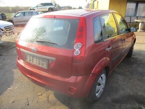 Ford Fiesta rozpredam na nahradne diely - 3