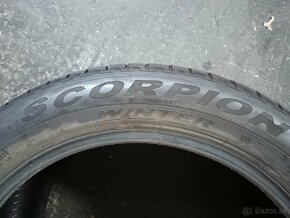 Pirelli 305/40 r20 - 3