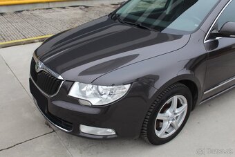 Škoda Superb 2.0 TDI Elegance - 3