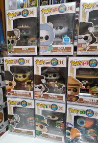 Around The World Funko Pop - 3