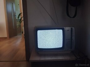   2 × Crt tv a Led lg tv  - 3