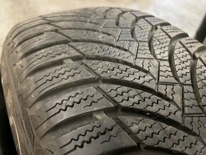 215/60 R16 zimne pneumatiky - 3