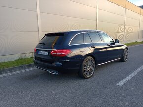 Mercedes Benz C180D W205 Avantgarde Manuál - 3