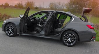 BMW 320i xDRIVE LUXURY Line - 3