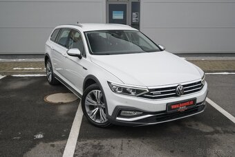 Volkswagen Passat Alltrack 2.0 TDI SCR 4Motion DSG - 3