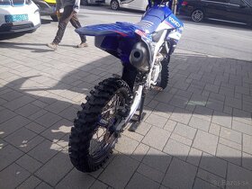 Yamaha YZF 450F - 3