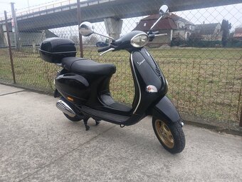 Piaggio Vespa 125 ET4 - 3