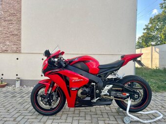 Honda cbr 1000 rr - 3