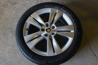 18"--ORIGINAL--ŠKODA--KAMIQ--MYTIKAS--5x112 R18--LETNA SADA - 3