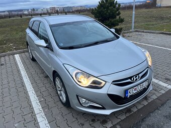 Hyundai i40 CW 1.7 CRDi 100kw A/T - 3