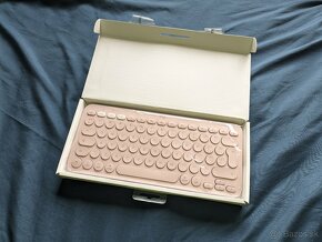 Logitech K380 for Mac Pink - 3