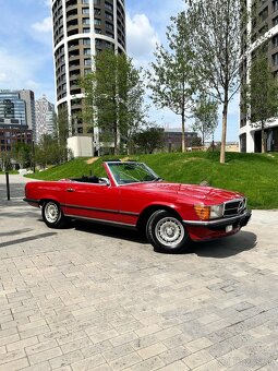 Mercedes-Benz 450SL V8 W107 - 3