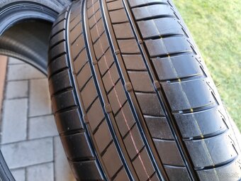 pneu 18" 225/45R18 BRIDGESTONE letné 8mm DOT20/21 - 3