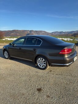 VW Passat B7 Sedan - 3