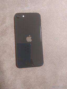 IPhone SE 2Gen 2020 - 3